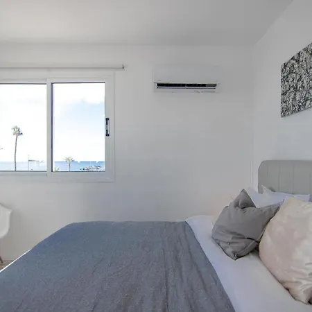 Noma Seafront Living パ フォス